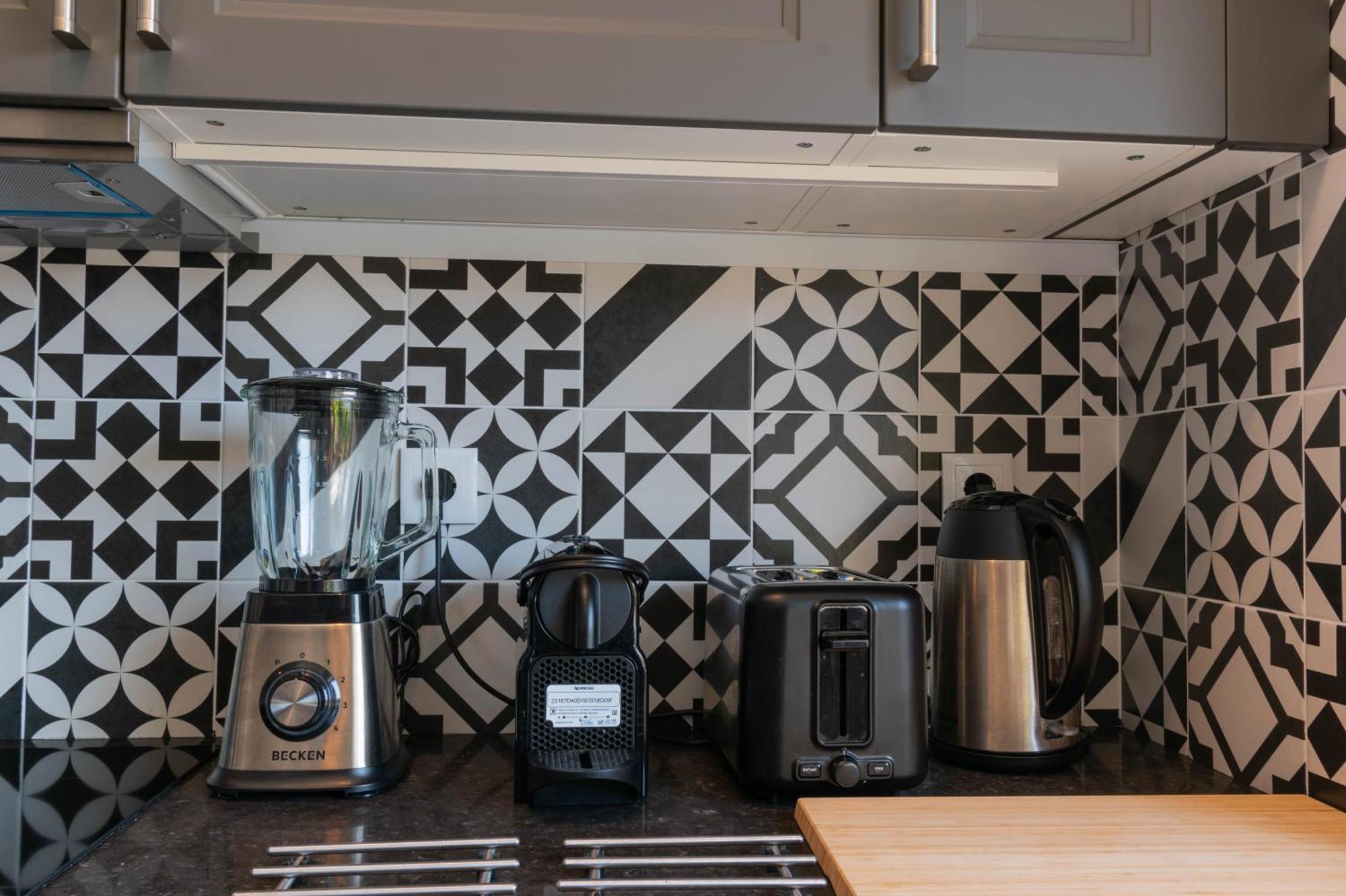 7Min To Uni Se-Velha - Ac - Work Desk - 300Mbs Wifi Bed and Breakfast Coimbra Buitenkant foto